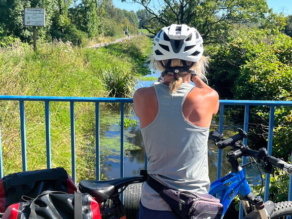 23-09-08 13-43-12 6476